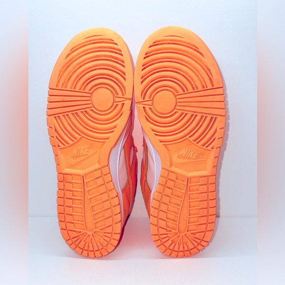 NIKE DUNK LOW PEACH 🍑 CREAM LEATHER - Picture 5 of 9